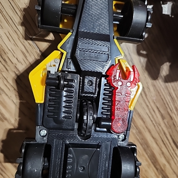 Yellow speed racer - Picture 3 of 5